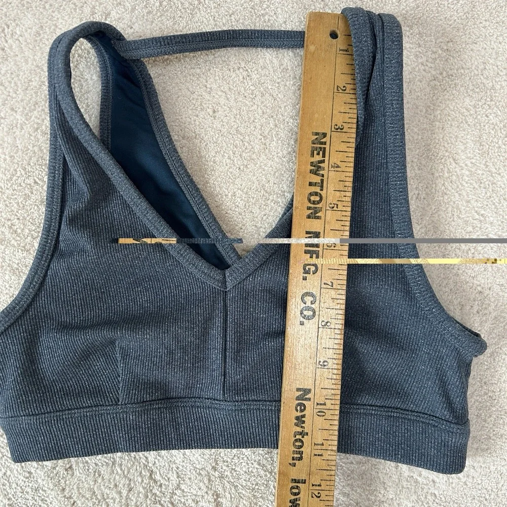 Women's ALO Yoga Togetherness‎ Ribbed Athletic Sports Bra Size Small Green